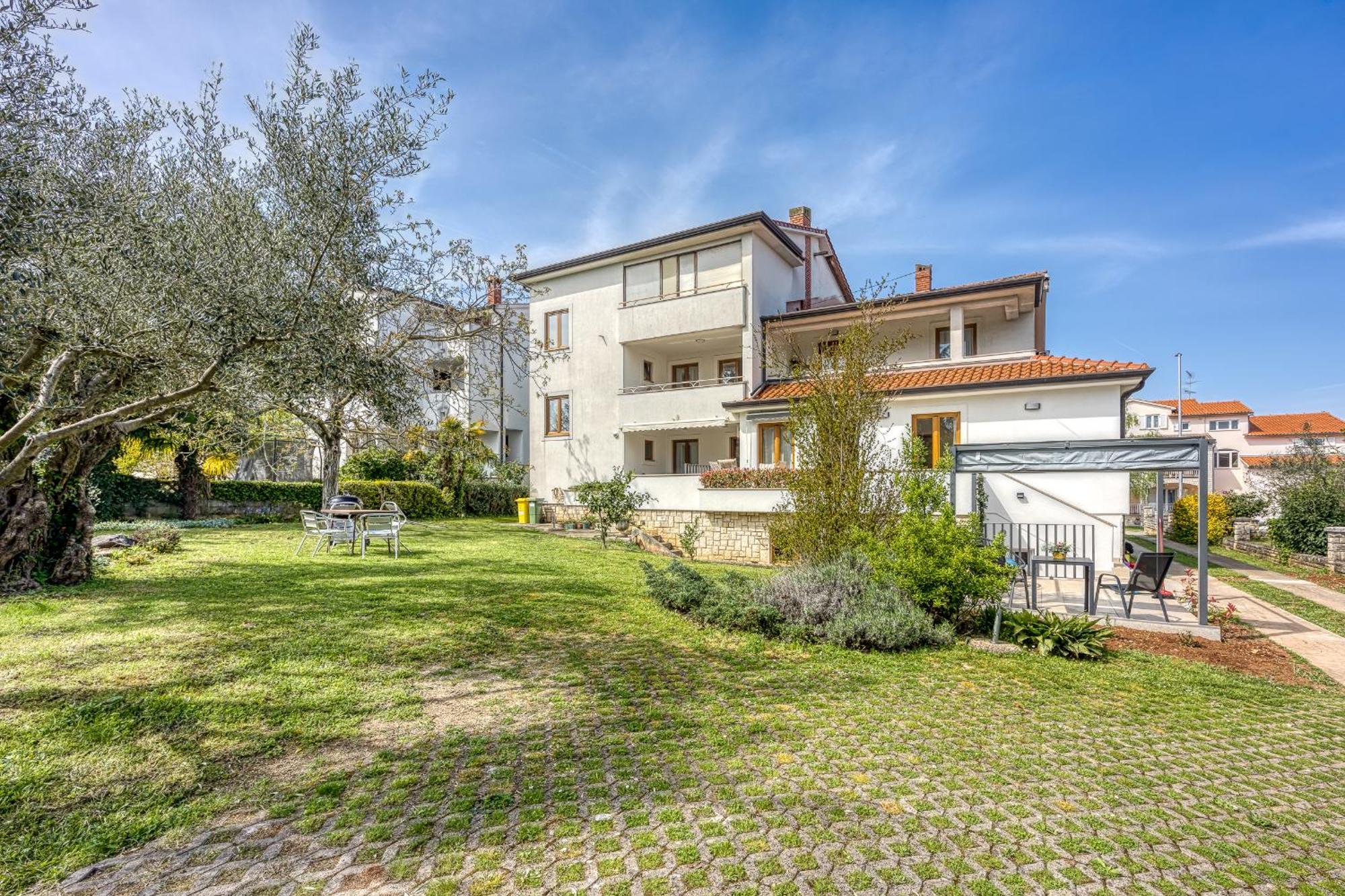 Casa Mareva Otel Poreč Dış mekan fotoğraf